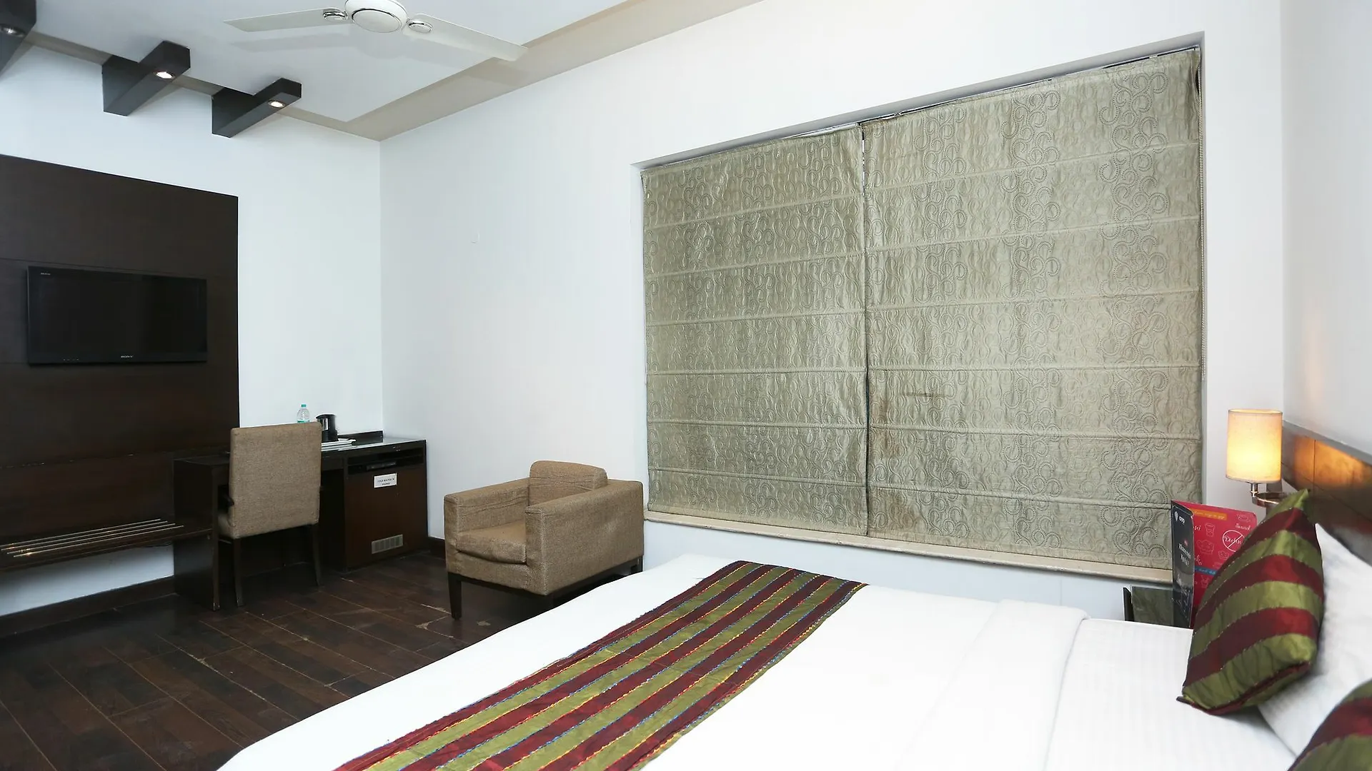 Oyo 11524 Hotel Shubhhdeep Aashiyana Gurgaon